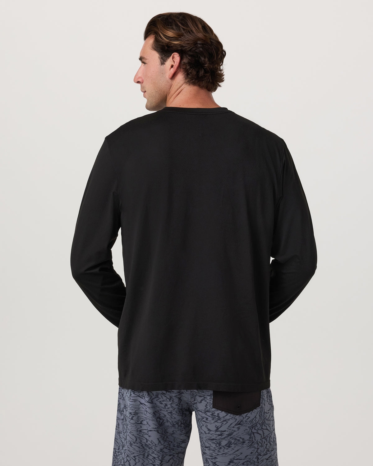 Men's Long Sleeve Clearview Seamless Tee Black | Vuori sale