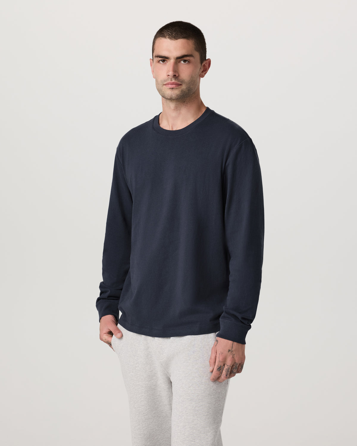 Long Sleeve Heavyweight Cotton Tee Men's Navy Shirt | Vuori sale