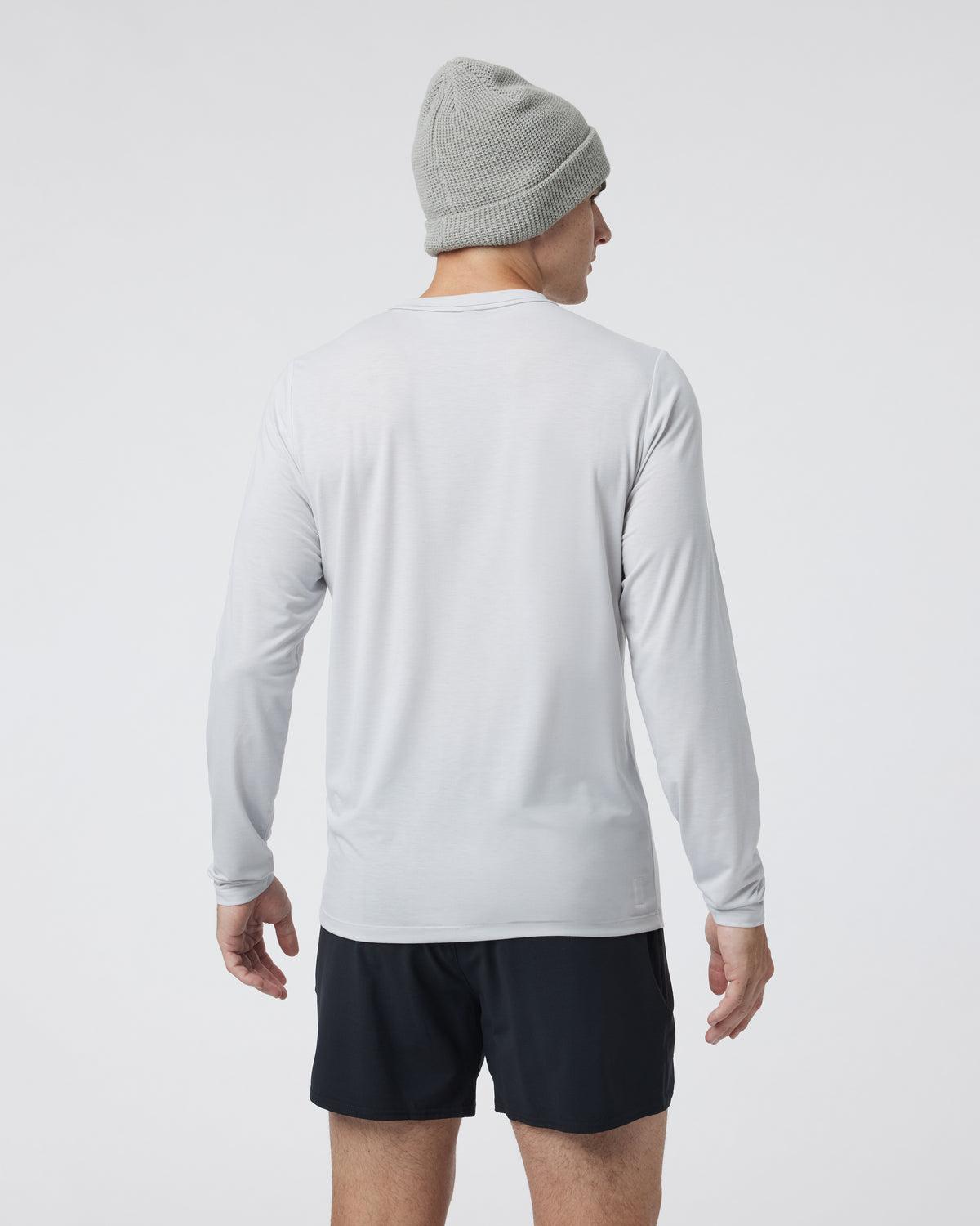 Long Sleeve Current Tech Tee Frost Grey | Vuori onsale