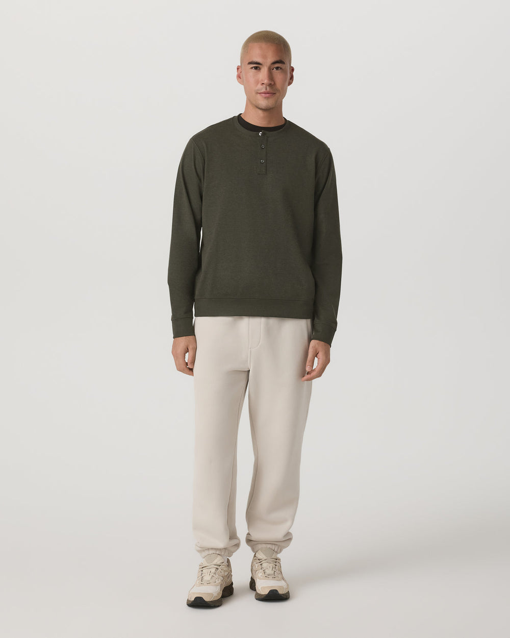 Long Sleeve Coronado Henley - Relaxed Oregano Heather | Vuori sale