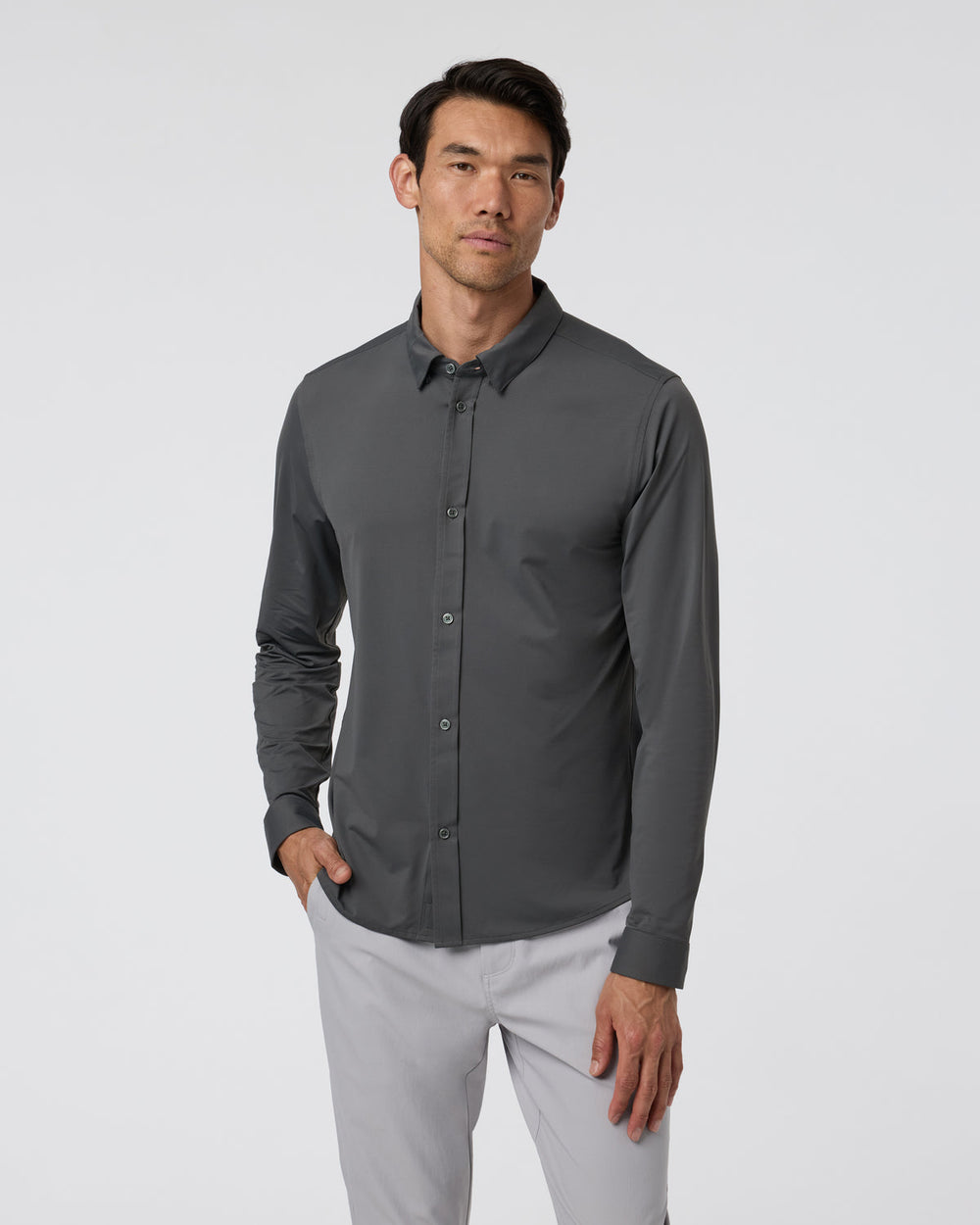 Long Sleeve TravelLite Button Down Dark Pewter | Vuori sale