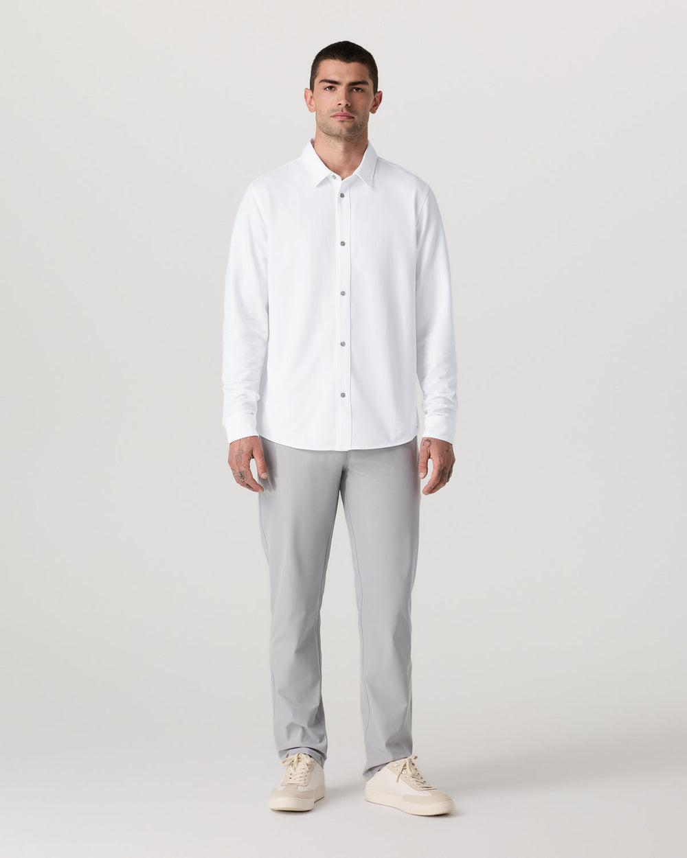 Long Sleeve Knit Oxford Button Down Men's White Shirt | Vuori shop