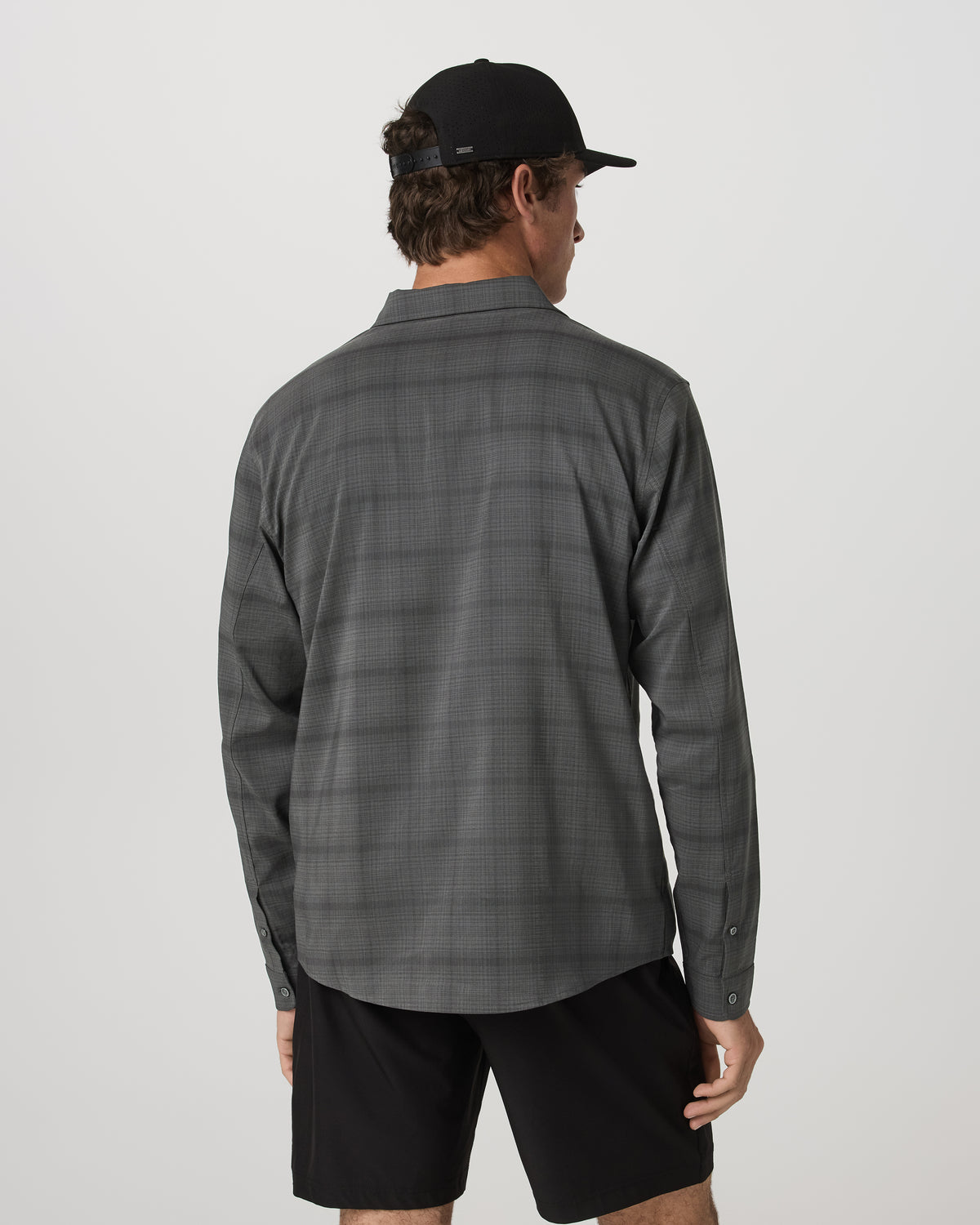 Men's Long Sleeve Plaid Button Down Shirt Dark Pewter | Vuori outlet