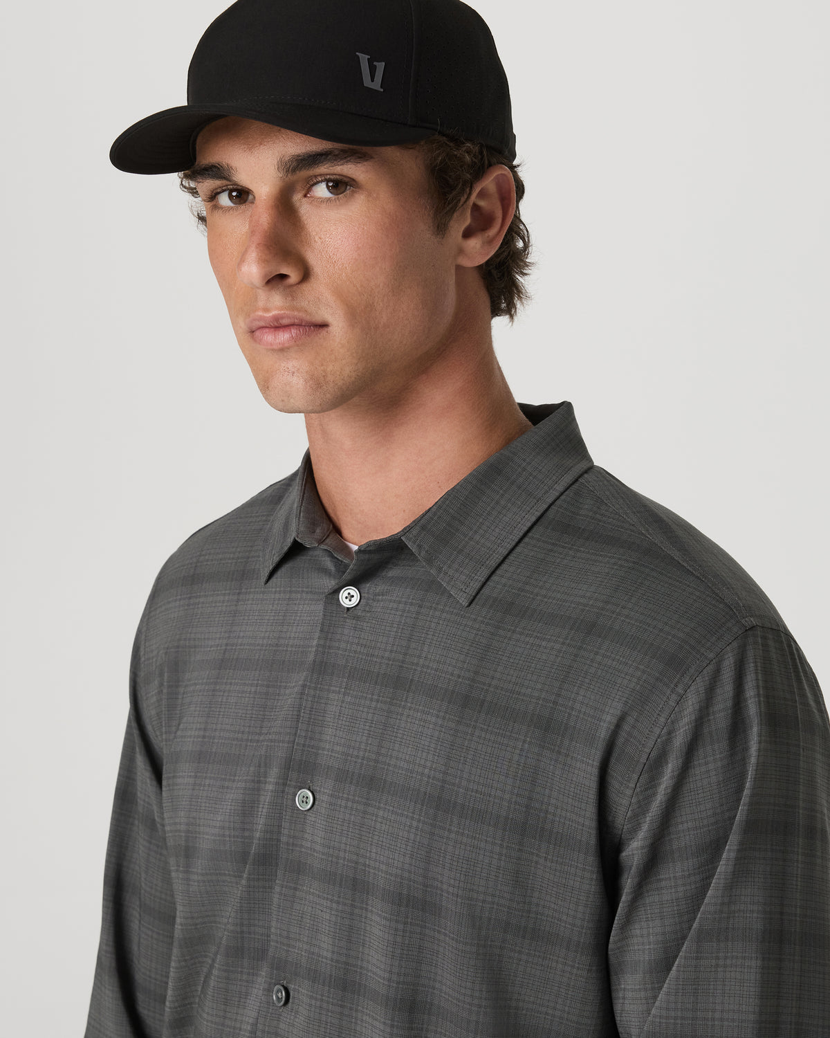 Men's Long Sleeve Plaid Button Down Shirt Dark Pewter | Vuori outlet