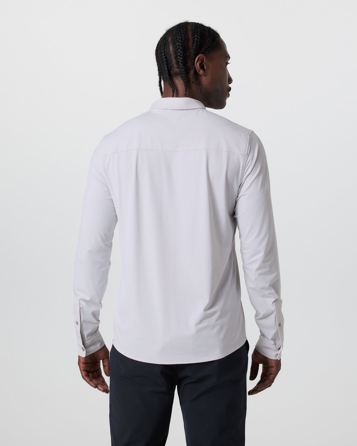 Long Sleeve TravelLite Button Down Frost Grey | Vuori shop