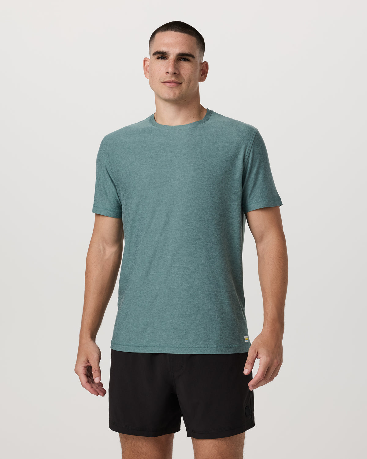 Strato Tech Tee Men's Bluegrass Heather T-Shirt | Vuori discount