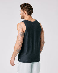 Strato Tech Tank Charcoal Heather | Vuori shop