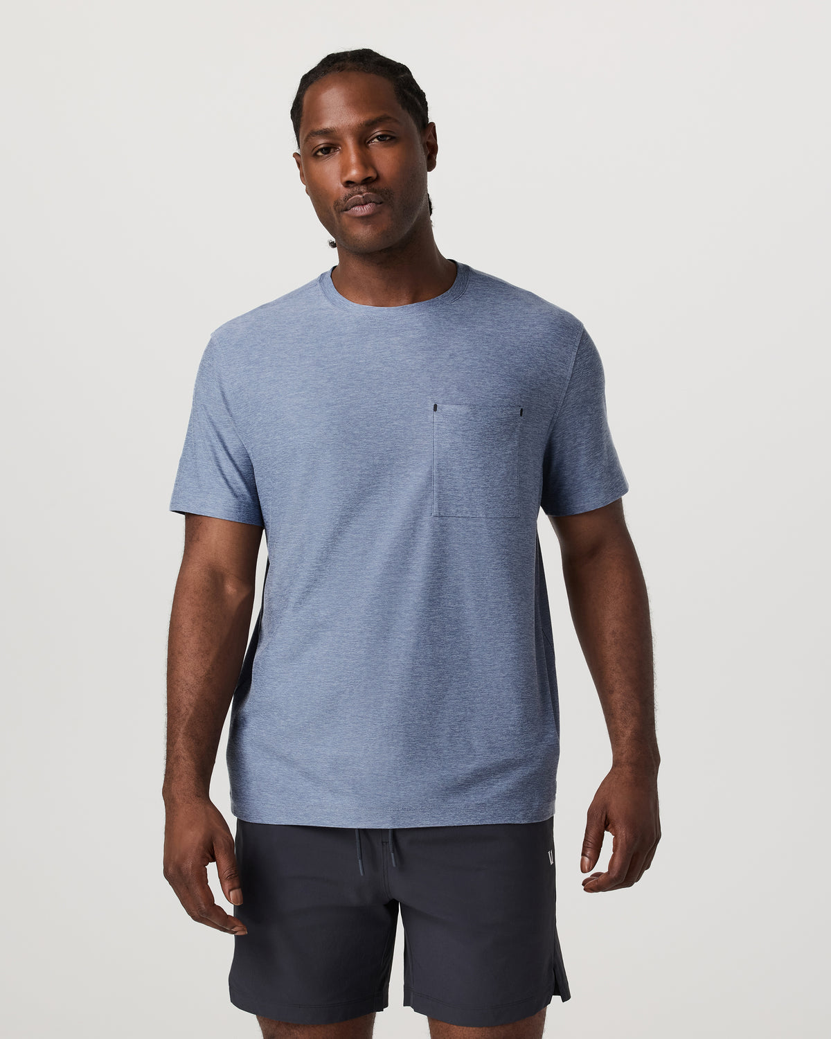 Men's Short Sleeve Strato Pocket Tee - Relaxed Chambray | Vuori online
