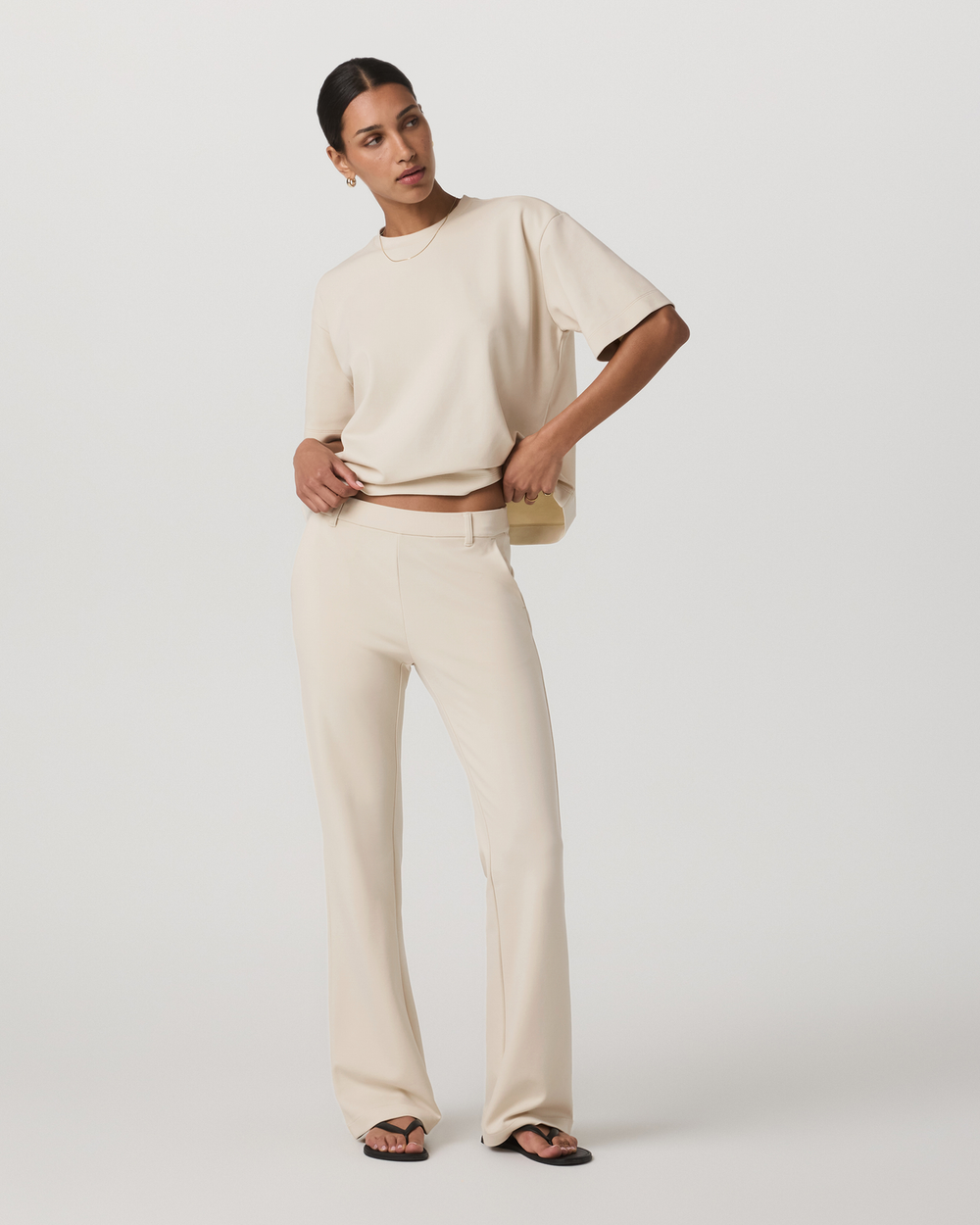 Maven Slim Bootcut Pant Women's Bone Bootcut Pants | Vuori shop